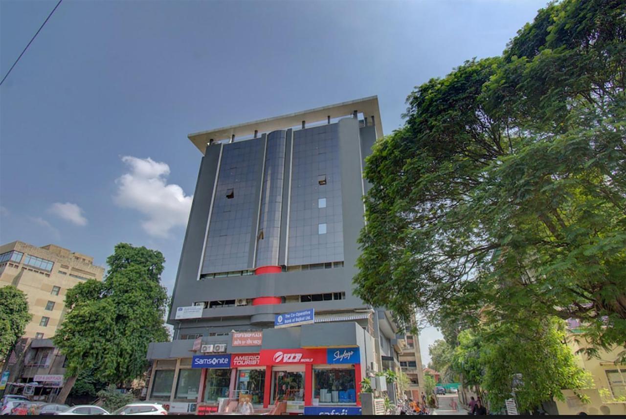 Shagun Hotel Vadodara Zewnętrze zdjęcie